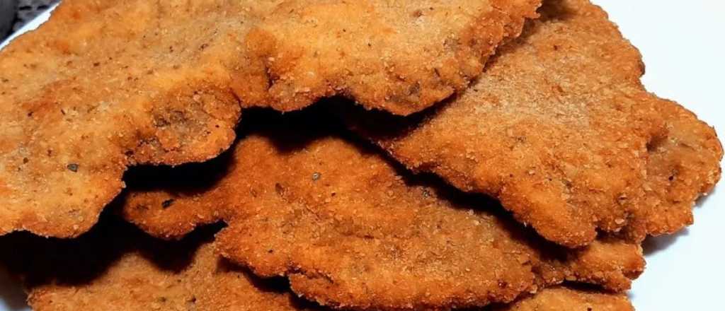 El truco viral para que las milanesas queden m&aacute;s crocantes que nunca