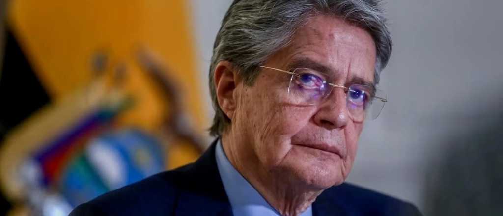 El presidente de Ecuador disolvi&oacute; el Congreso y pidi&oacute; adelantar elecciones