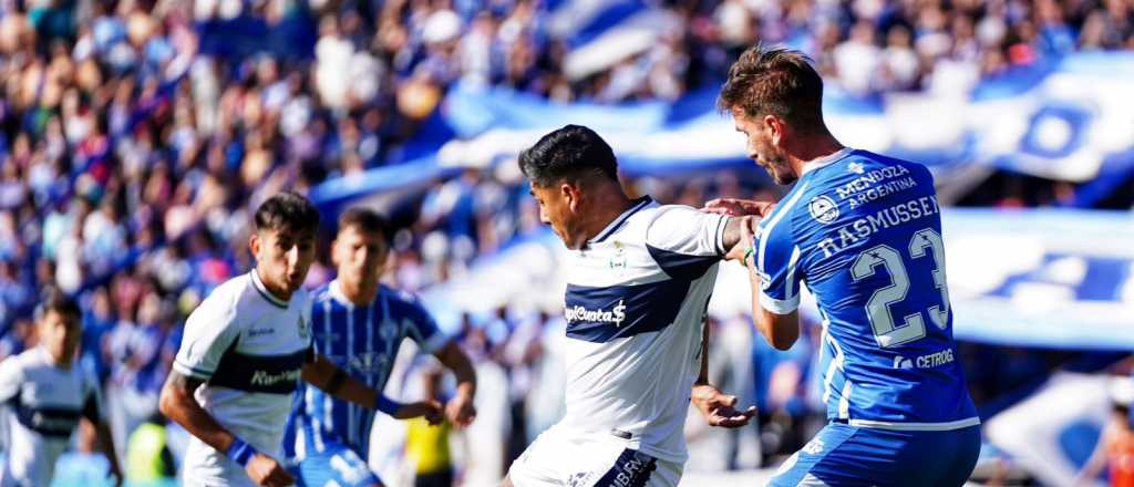 Tras el partido suspendido, el Tomba visita al Lobo platense en el bosque