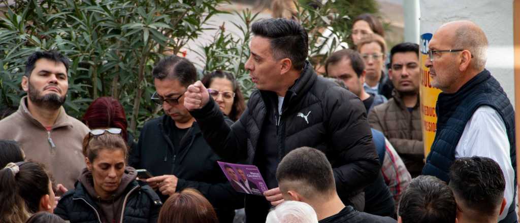 Marcos Calvente le contó a los vecinos de Guaymallén sus propuestas