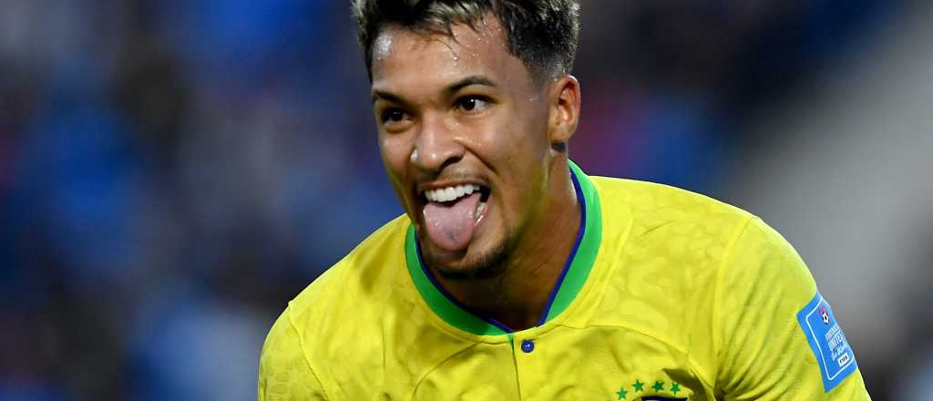 El gigante dormido despert&oacute; en Mendoza: Brasil bail&oacute;, gole&oacute; y sigue con vida