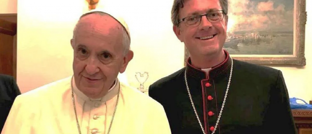 De vivir en una casilla a Arzobispo: quién es el cura villero elegido por el Papa