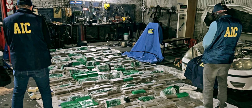 M&aacute;s de 500 kilos de marihuana y el yerno de un exintendente detenido