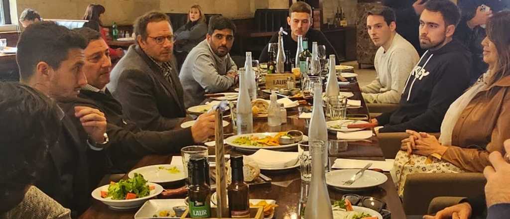 Reuni&oacute;n de Parisi-Ilardo con empresarios de Guaymall&eacute;n 