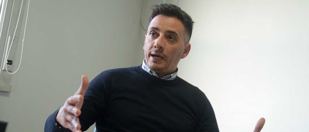 Marcos Calvente al Post: "Con Gina no habr&aacute; que hacer m&aacute;s filas ni esperas"