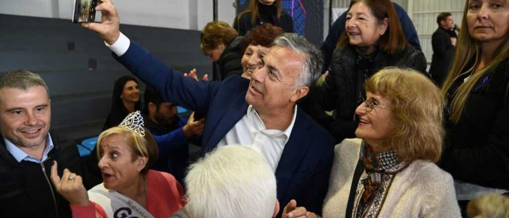 Cornejo promueve el buen trato a los adultos mayores