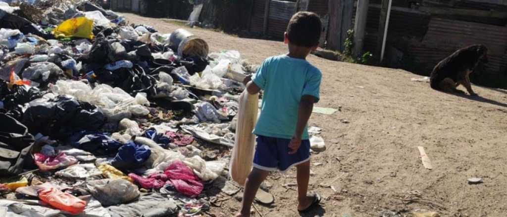 Por qué subió la línea de pobreza y bajó la de la indigencia