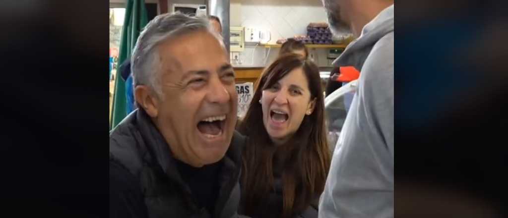 Video: en campaña, Cornejo bromeó con la esposa de un kirchnerista