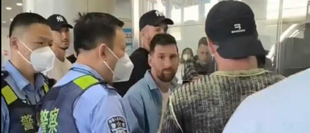 Messi llegó a China y tuvo un inesperado problema con su pasaporte