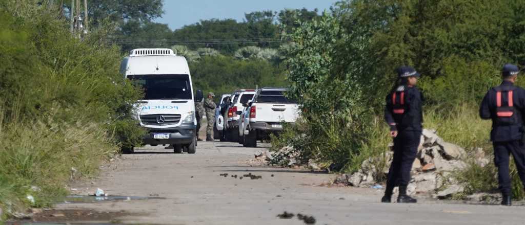 Hallan una valija quemada y prendas que podr&iacute;an ser de Cecilia Strzyzowski
