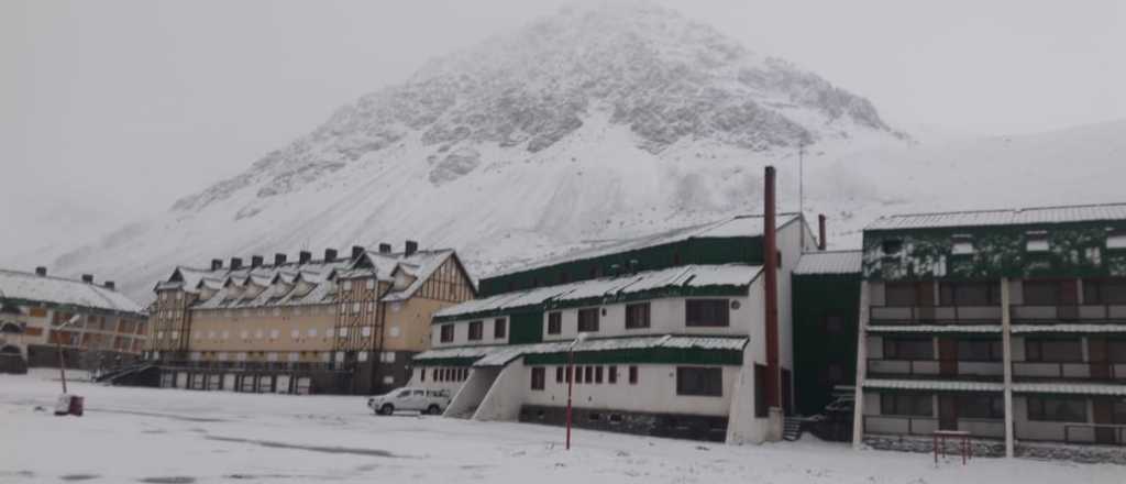 Jornada agradable en Mendoza y seguir&aacute;n las nevadas en la cordillera