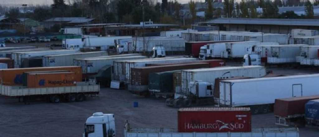 Una ca&iacute;da del sistema de ARCA dej&oacute; a cientos de camionetes varados