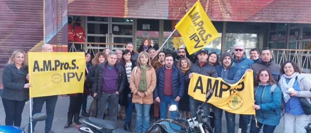 El Gobierno convocó a AMPRoS tras el anuncio de paro