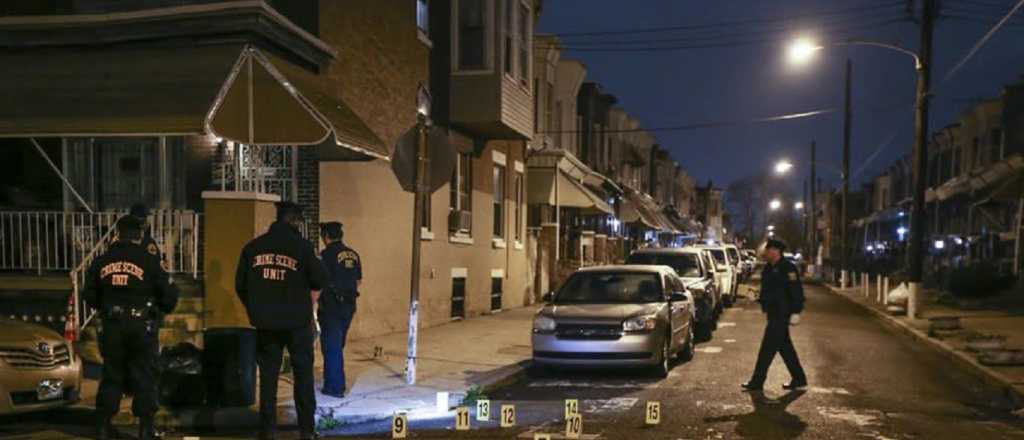Cuatro personas murieron en un tiroteo masivo en Filadelfia