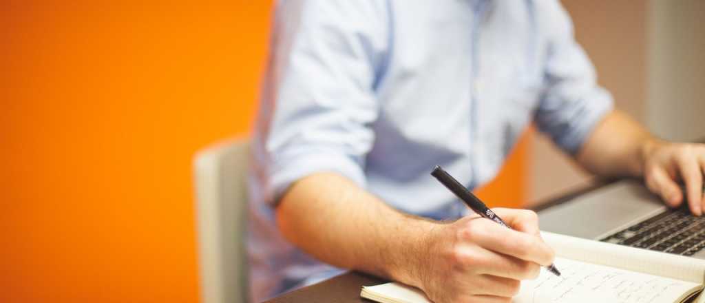 Seg&uacute;n la grafolog&iacute;a, as&iacute; escribe la letra "S" una persona ego&iacute;sta