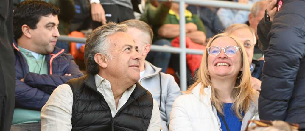 Cornejo estudia la tercerización del estadio Malvinas Argentinas