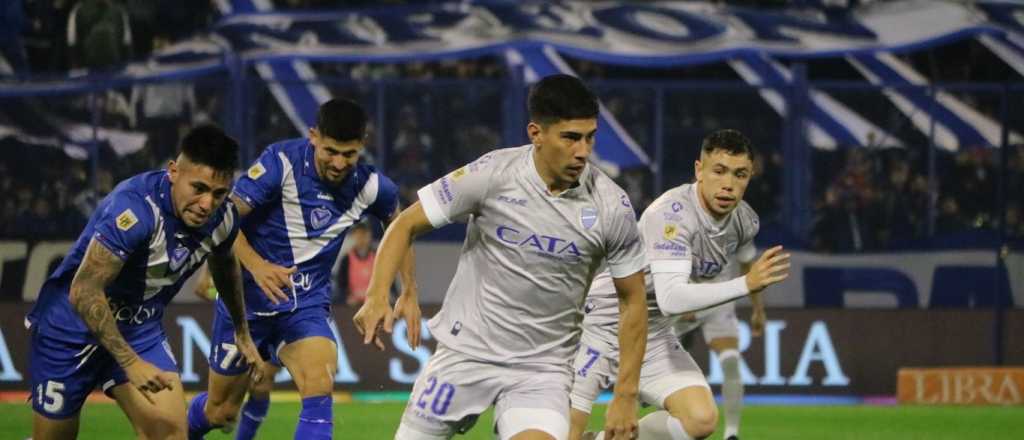 El Tomba rescat&oacute; un punto en Liniers y sigue en zona de copas