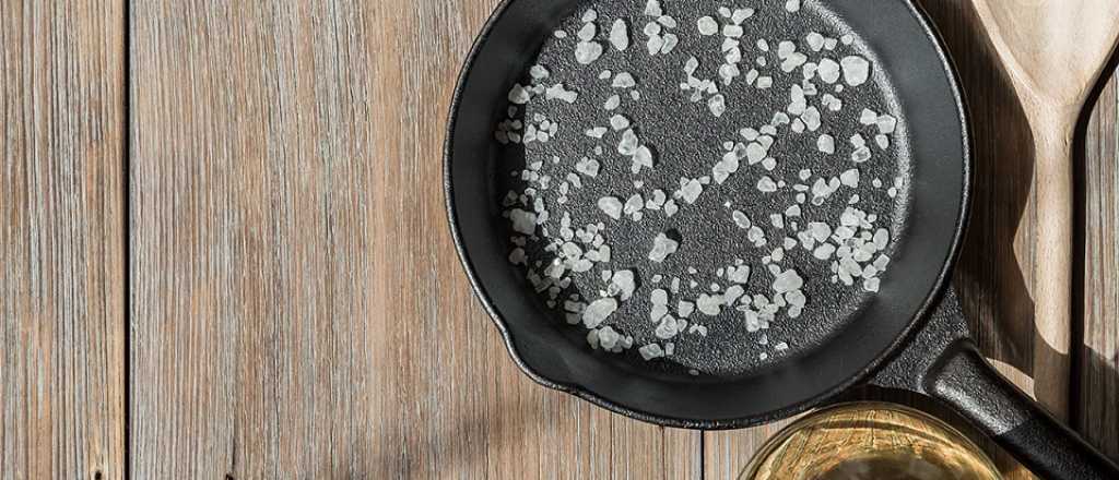 El truco para limpiar tu sart&eacute;n y dejarla como nueva