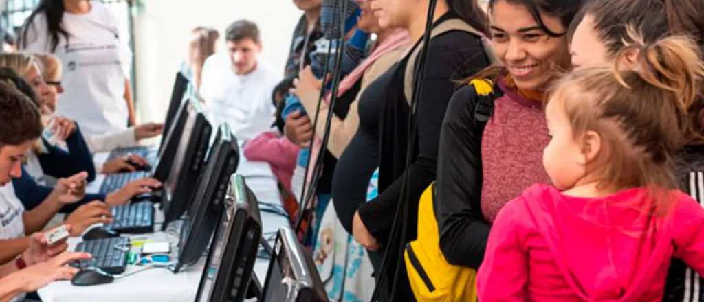 Si cobr&aacute;s la AUH pod&eacute;s recibir un extra por ayuda escolar