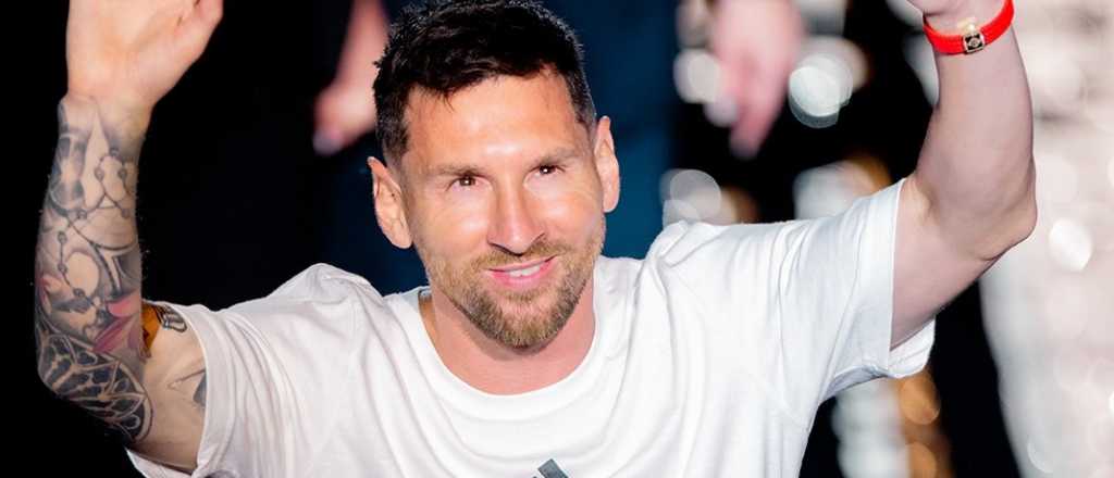 Messi en Miami: "Chiqui" Tapia acompañó al 10 en su presentación