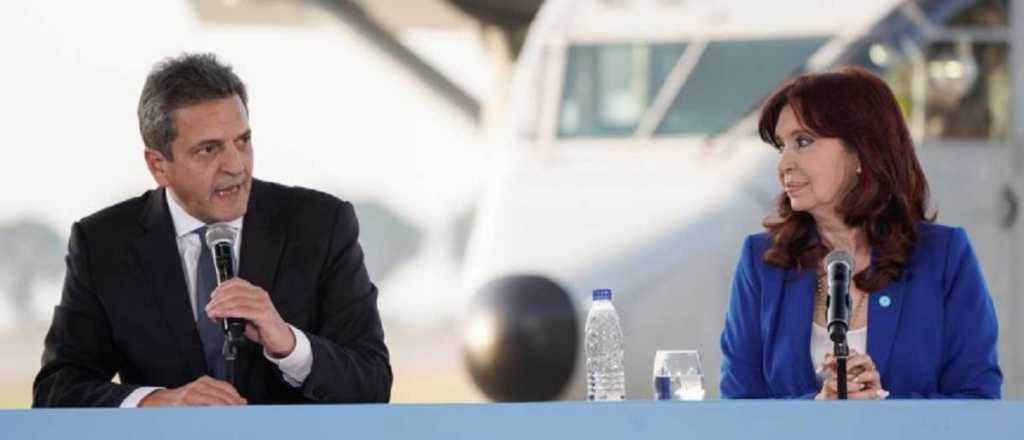 Cristina: "Deber&iacute;an inventar un simulador de presidentes"