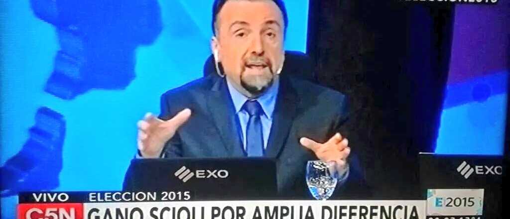 "Gan&oacute; Scioli"... Roberto Navarro volvi&oacute; a pifiarla, ahora con Mendoza