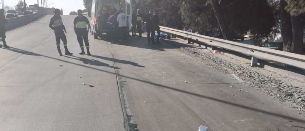 Un motociclista de 22 años murió al chocar contra un guardarraíl en Guaymallén