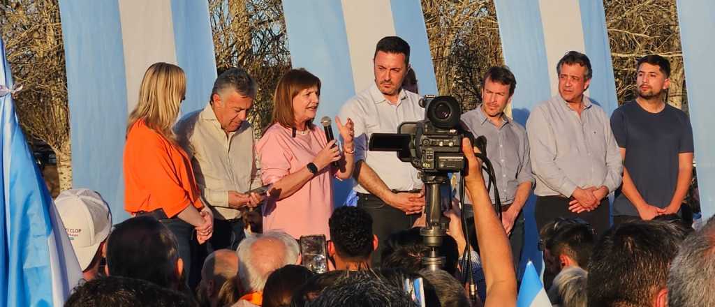 Patricia Bullrich, en Mendoza, criticó a Massa por no combatir la inflación