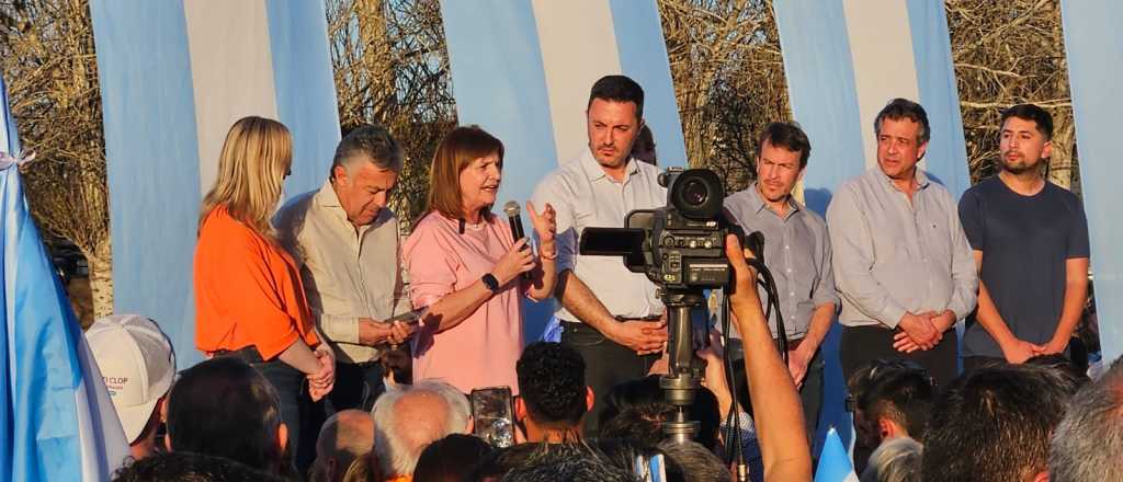 Patricia Bullrich, en Mendoza, critic&oacute; a Massa por no combatir la inflaci&oacute;n