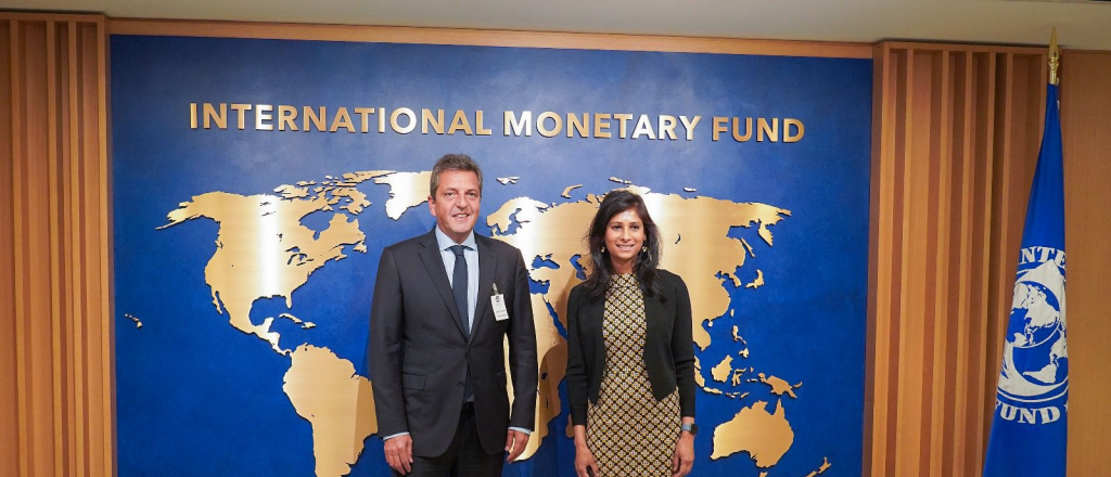 El Gobierno pagar&aacute; un vencimiento con el FMI con un pr&eacute;stamo de Qatar