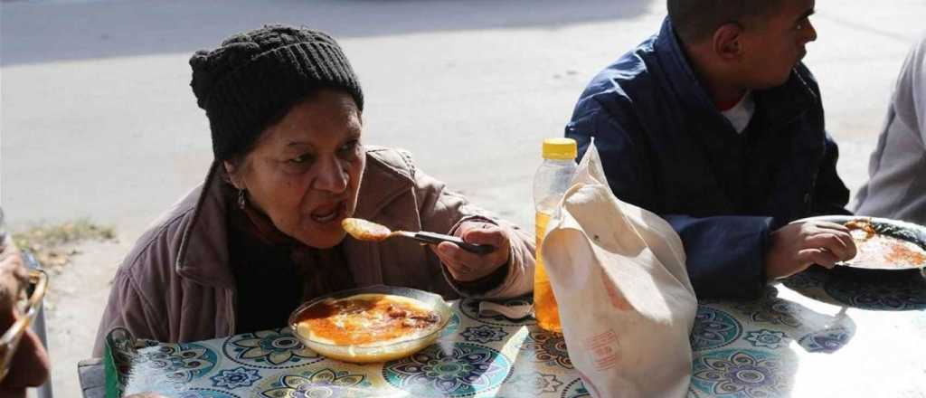 En Argentina hay más trabajo, más pobres y más indigentes que hace un año
