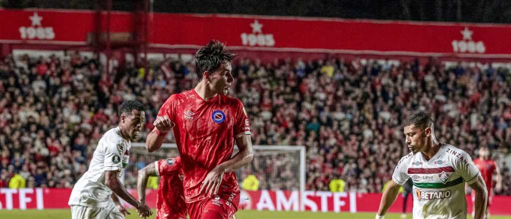 Argentinos visita a Fluminense en busca de los cuartos de la Libertadores