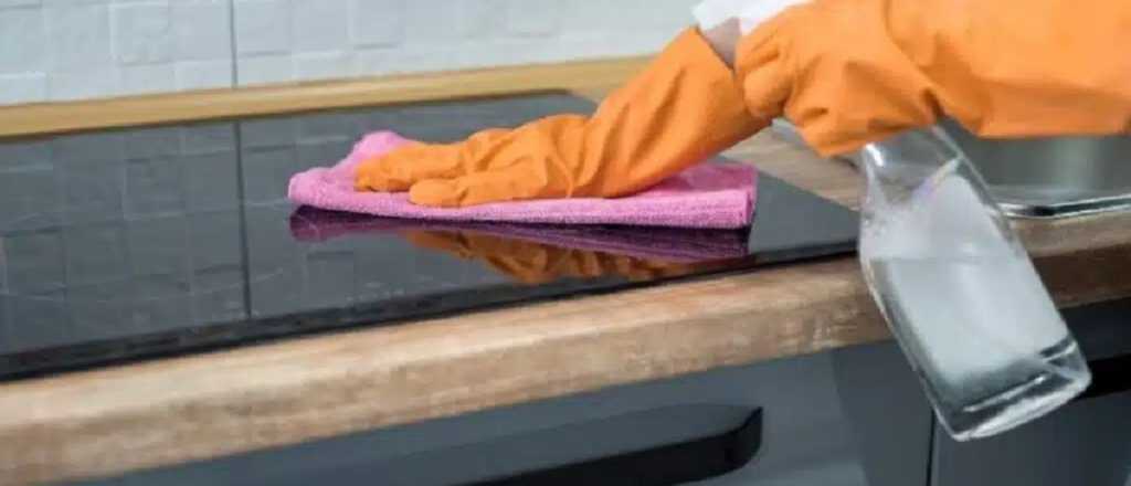 C&oacute;mo limpiar la vitrocer&aacute;mica de manera f&aacute;cil y mantenerla como nueva