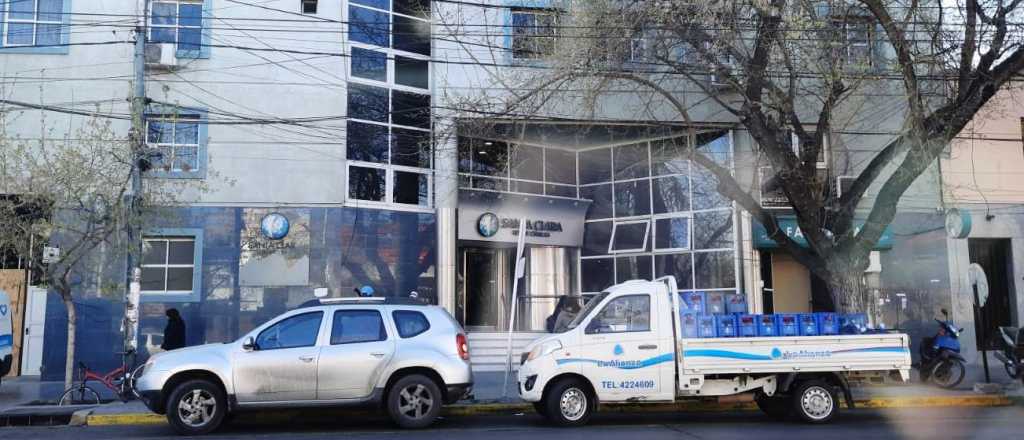 Se incendi&oacute; la Cl&iacute;nica Santa Clara por una pava el&eacute;ctrica