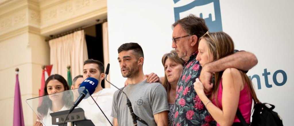Familiares de desaparecidos en Málaga: "No nos vamos sin los chicos"