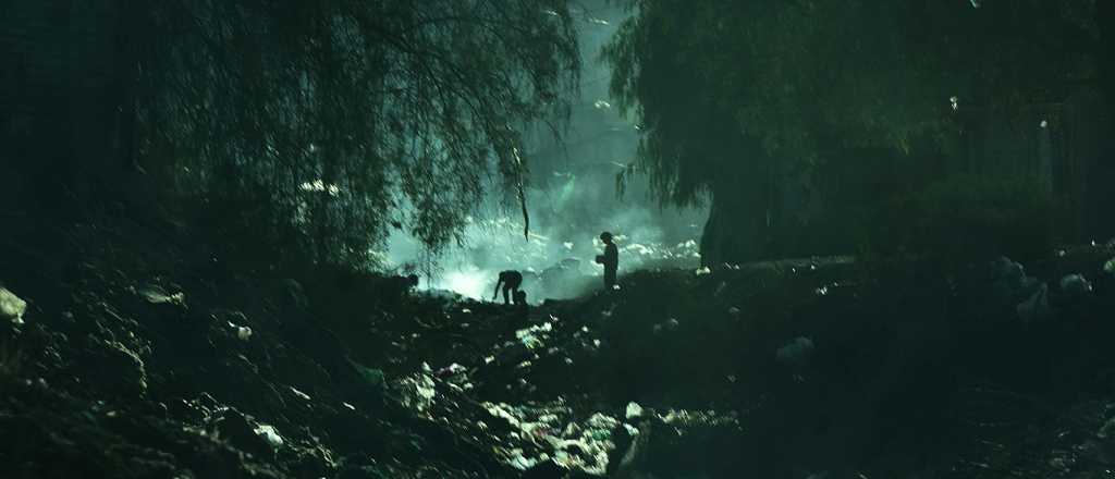 El drama de los ni&ntilde;os mendocinos que se drogan con pastillas de la basura