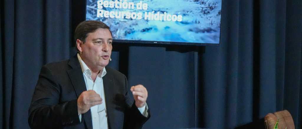 La gestión del agua en la agenda de Parisi