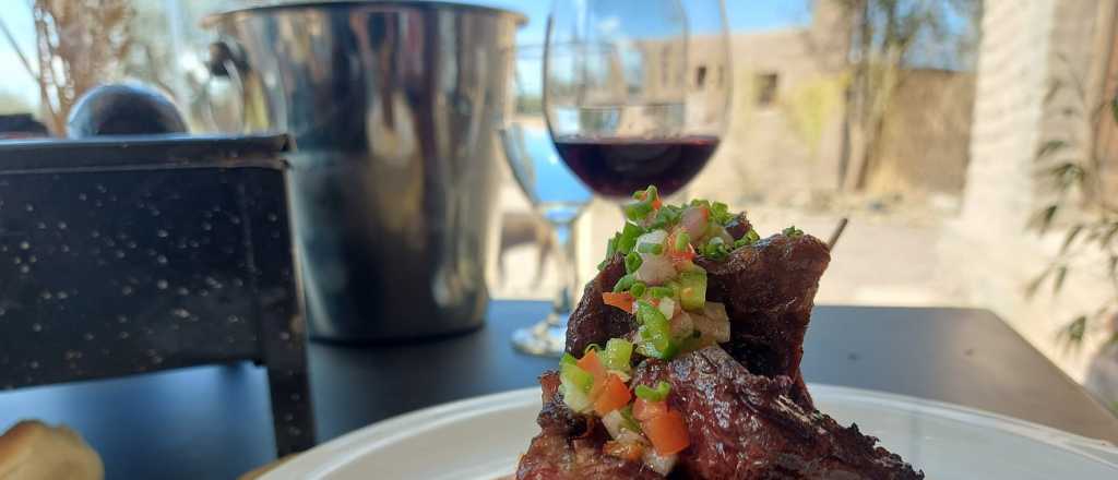 El nuevo restó en Lunlunta, con casona, olivos y viñedos centenarios