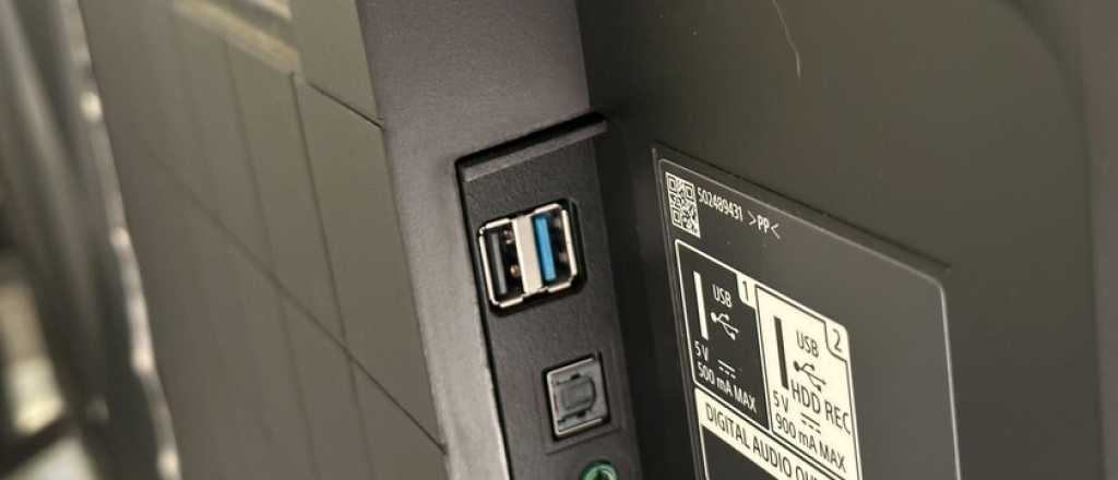 Las increíbles funciones del puerto USB de un Smart TV que desconocías