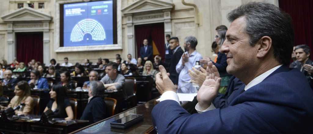 Massa consider&oacute; a Milei y pospuso el tratamiento del presupuesto