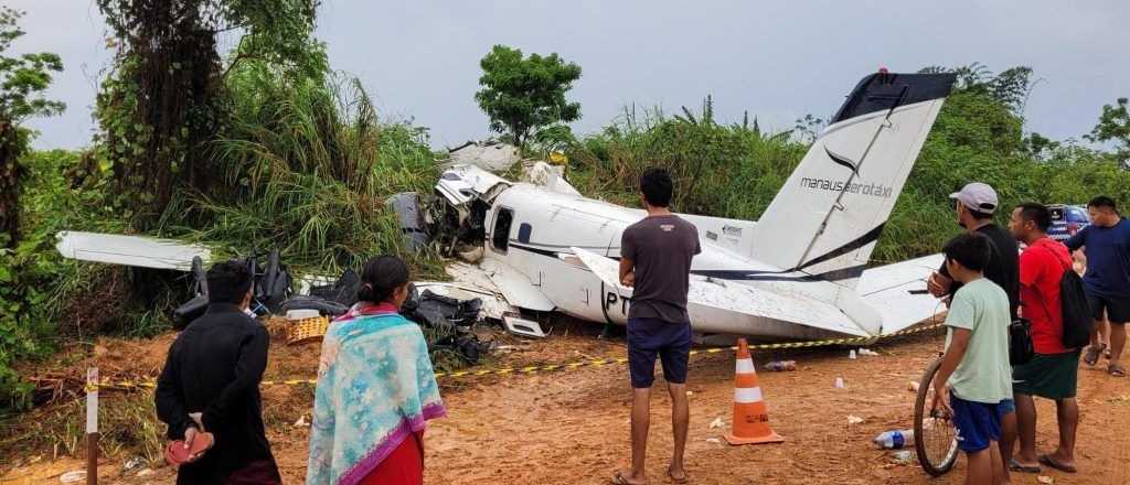 Tragedia en Brasil: 14 muertos al estrellarse un avión en el Amazonas