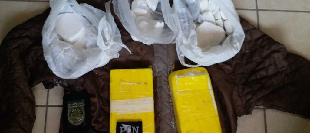 Atraparon a dos menores con más de dos kilos de cocaína en Guaymallén
