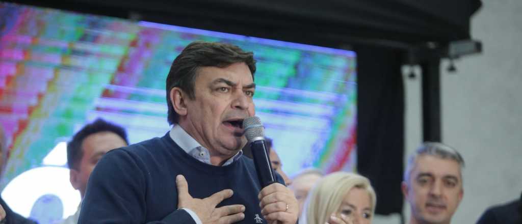 Finalmente, Omar De Marchi felicitó a Cornejo