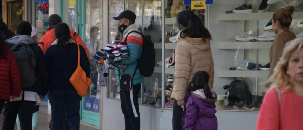 Si est&aacute;s en negro, el Gobierno te va a pagar un bono