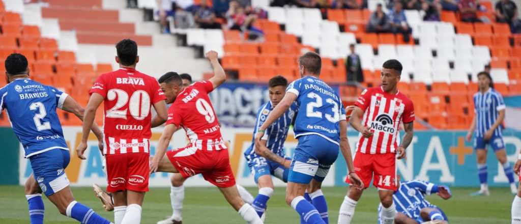 Godoy Cruz empat&oacute; con Instituto y perdi&oacute; la chance de acercarse