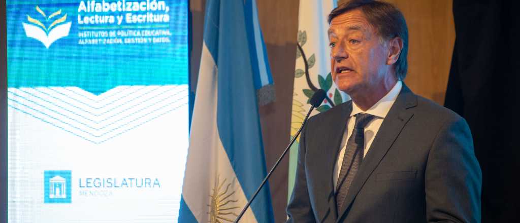 Suarez: "En Mendoza la alfabetización es Ley y esto la convierte en un derecho"