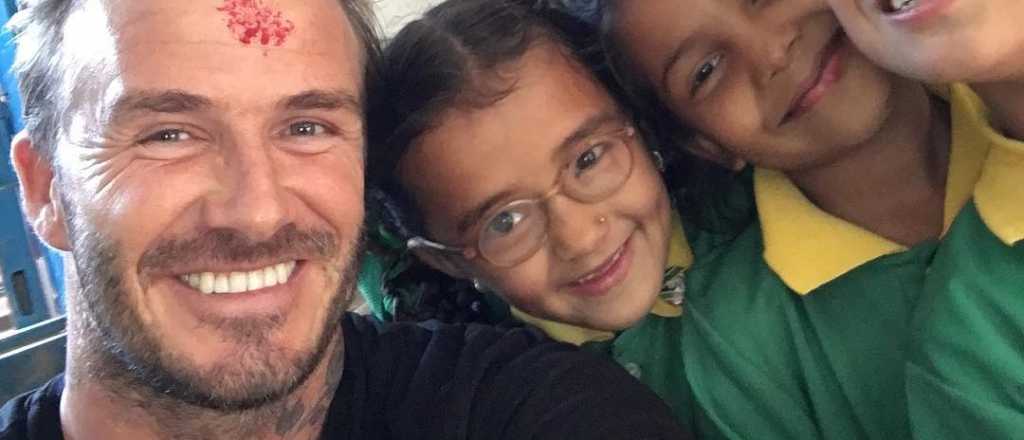 El astro del fútbol David Beckham vino a Argentina y jugó en una villa