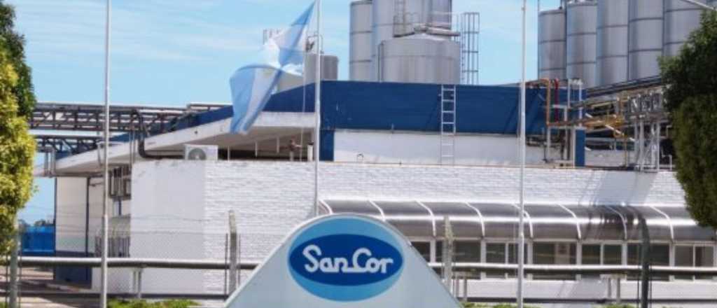 Tres millones de litros de leche corren riesgo por un bloqueo gremial a Sancor