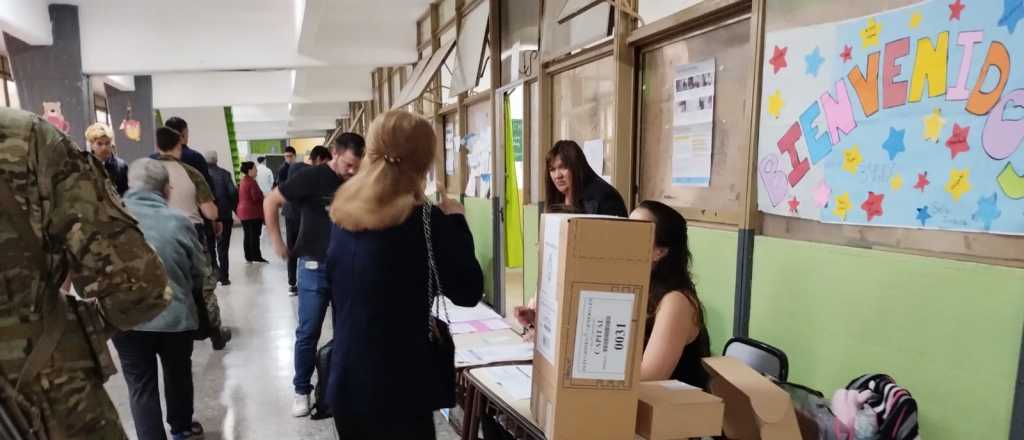 Más intendentes definen fecha de elecciones: 4 indecisos