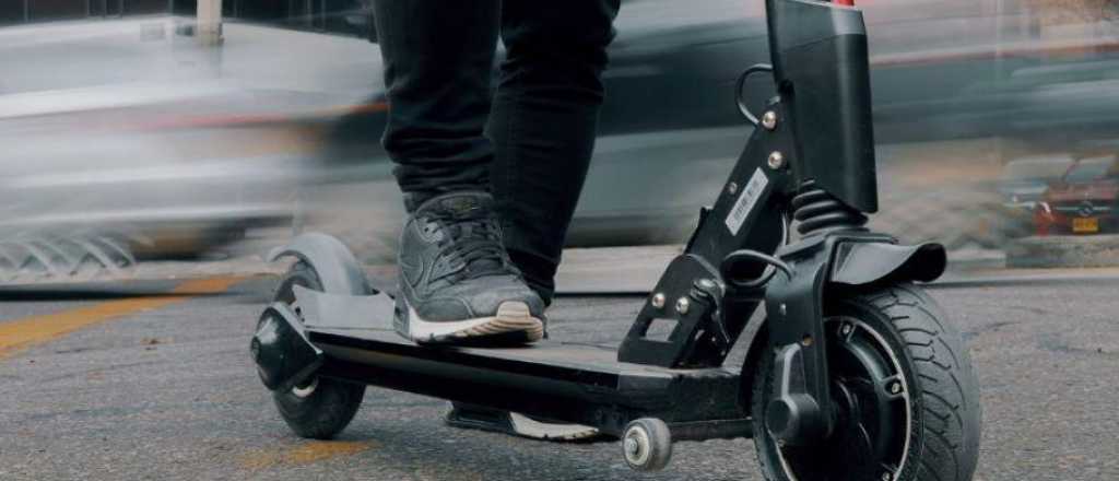 Aduana remata 17 monopatines el&eacute;ctricos en Mendoza